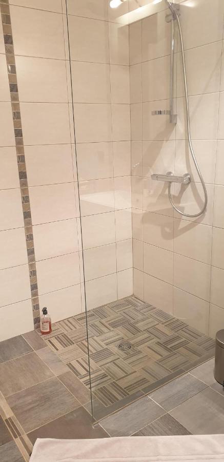 Valsonne Domaine De La Rue De La Tour B&B 외부 사진